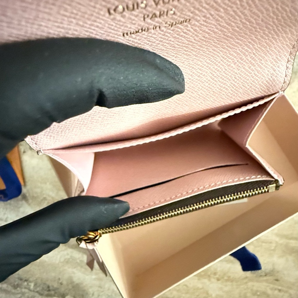 Louis Vuitton Rosalie Coin Purse - Picture 8 of 11